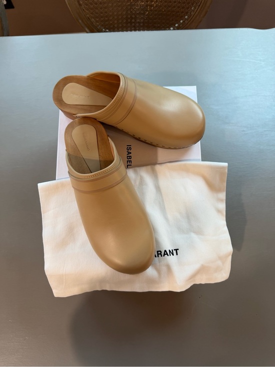 Isabel Marant Shoes - ISABEL MARANT Thalie Stud Leather Clogs - Size 8